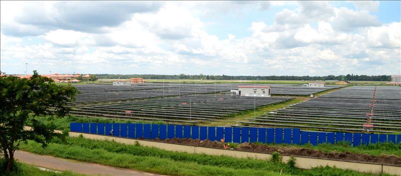 Aeropuerto solar en EFE